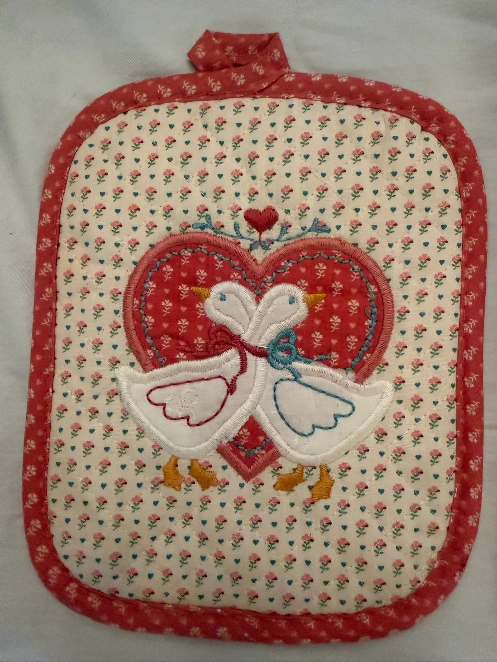 NOS pink & white geese grannycore Quilted Pot Holder Set (3-Piece)